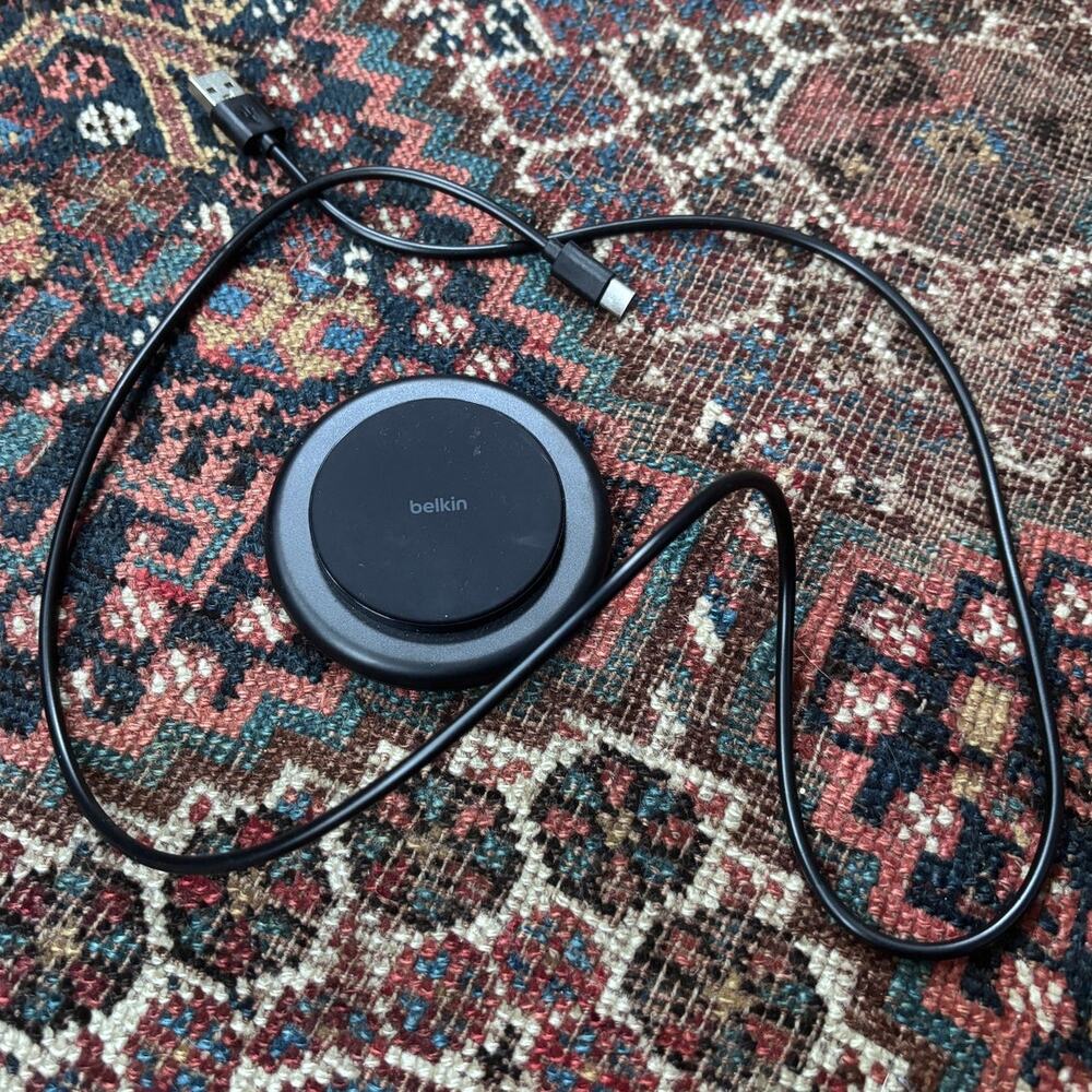 Belkin Magnetic Wireless Charging Pad with Qi2 15W - Black